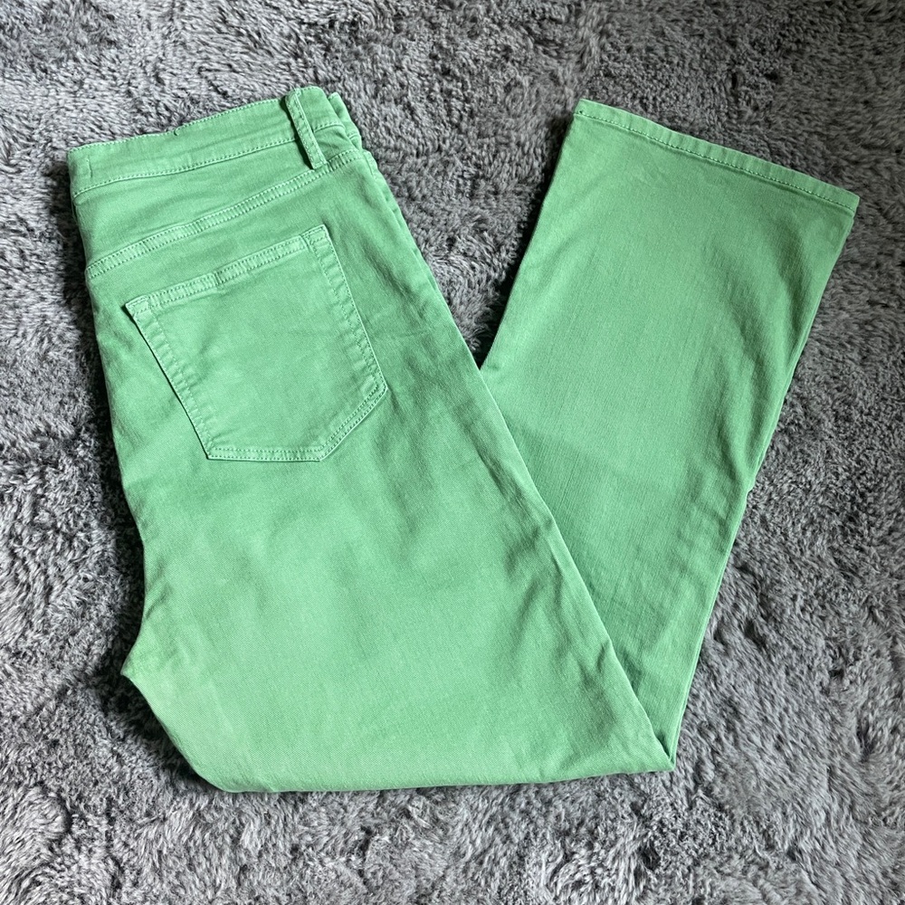 LOFT Light Kelly Green Women's Kick Crop Jeans